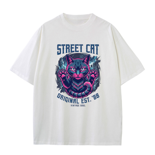 Retro Cat – Vintage Design Graphic T-Shirt